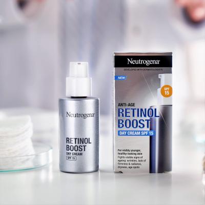 Neutrogena Retinol Boost Day Cream SPF15 Krem do twarzy na dzień 50 ml