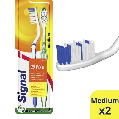 Signal Antiplaque Toothbrush Medium Szczoteczka do zębów Zestaw