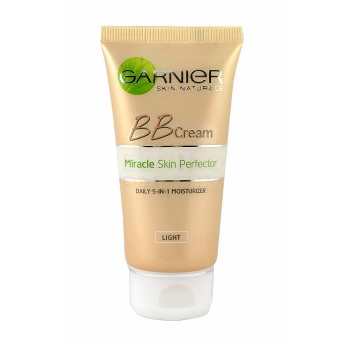 Garnier Skin Naturals Classic Krem BB dla kobiet 50 ml Odcień Medium Uszkodzone pudełko