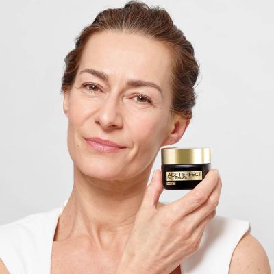L&#039;Oréal Paris Age Perfect Cell Renew Day Cream Krem do twarzy na dzień dla kobiet 50 ml