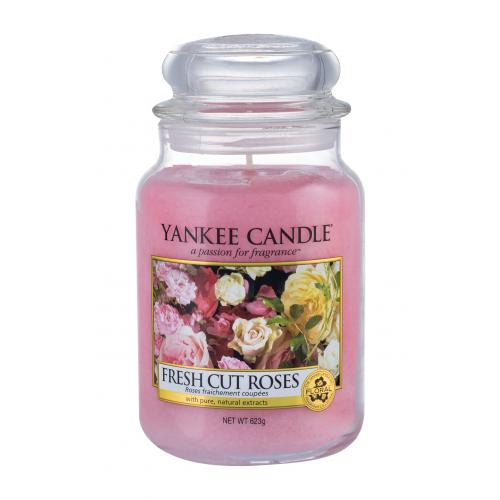 Yankee Candle Fresh Cut Roses Housewarmer Świeca zapachowa 0.623 kg