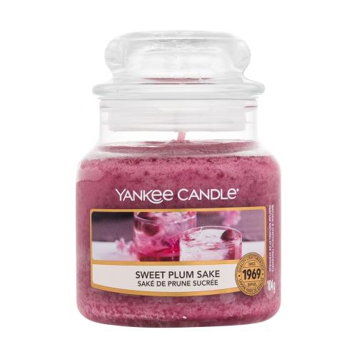 Yankee Candle Sweet Plum Sake świeca zapachowa 104 g