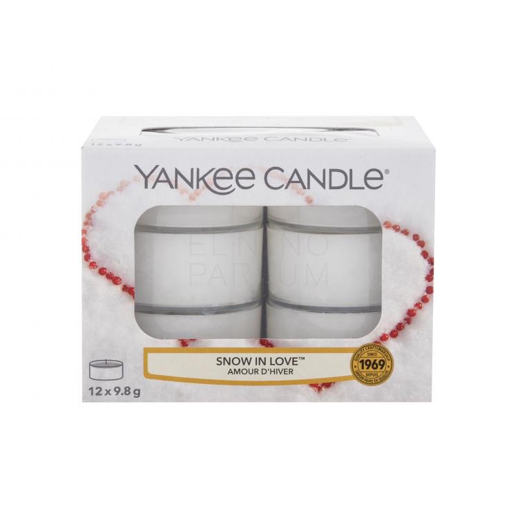Yankee Candle Snow In Love Świeczka zapachowa 117,6 g
