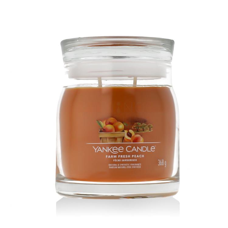 Yankee Candle Signature Farm Fresh Peach Świeczka zapachowa 368 g