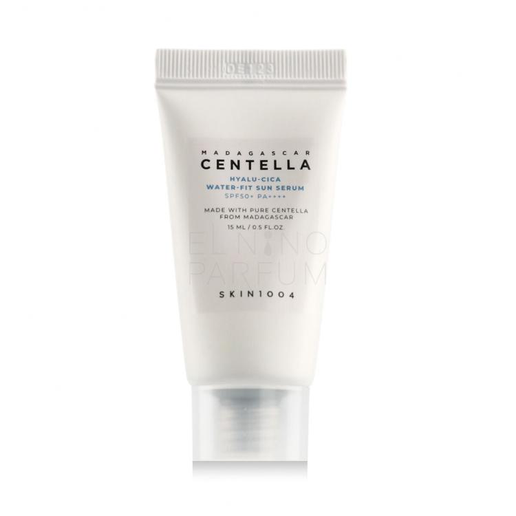 SKIN1004 Hyalu-Cica Water-Fit Sun Serum SPF50+ Preparat do opalania twarzy dla kobiet 15 ml