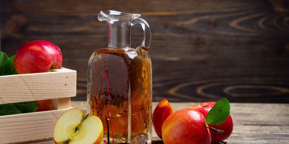 Ocet jabłkowy z cytryną na połysk włosów
