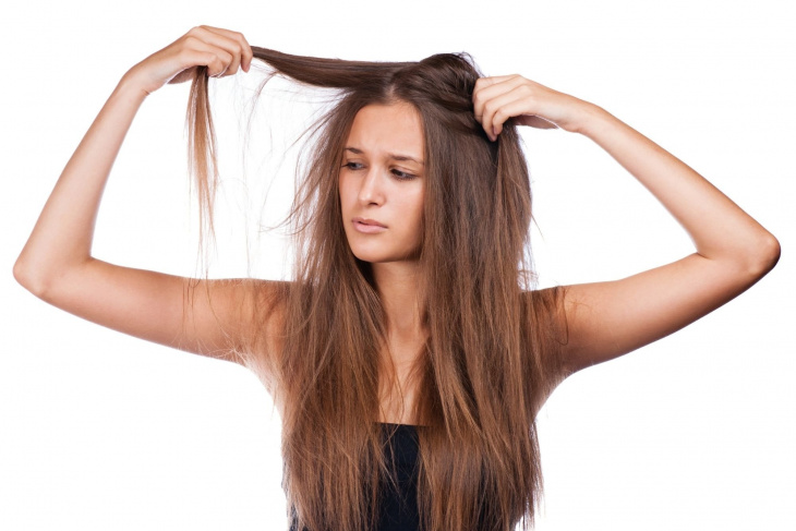 Włosy przetłuszczające się